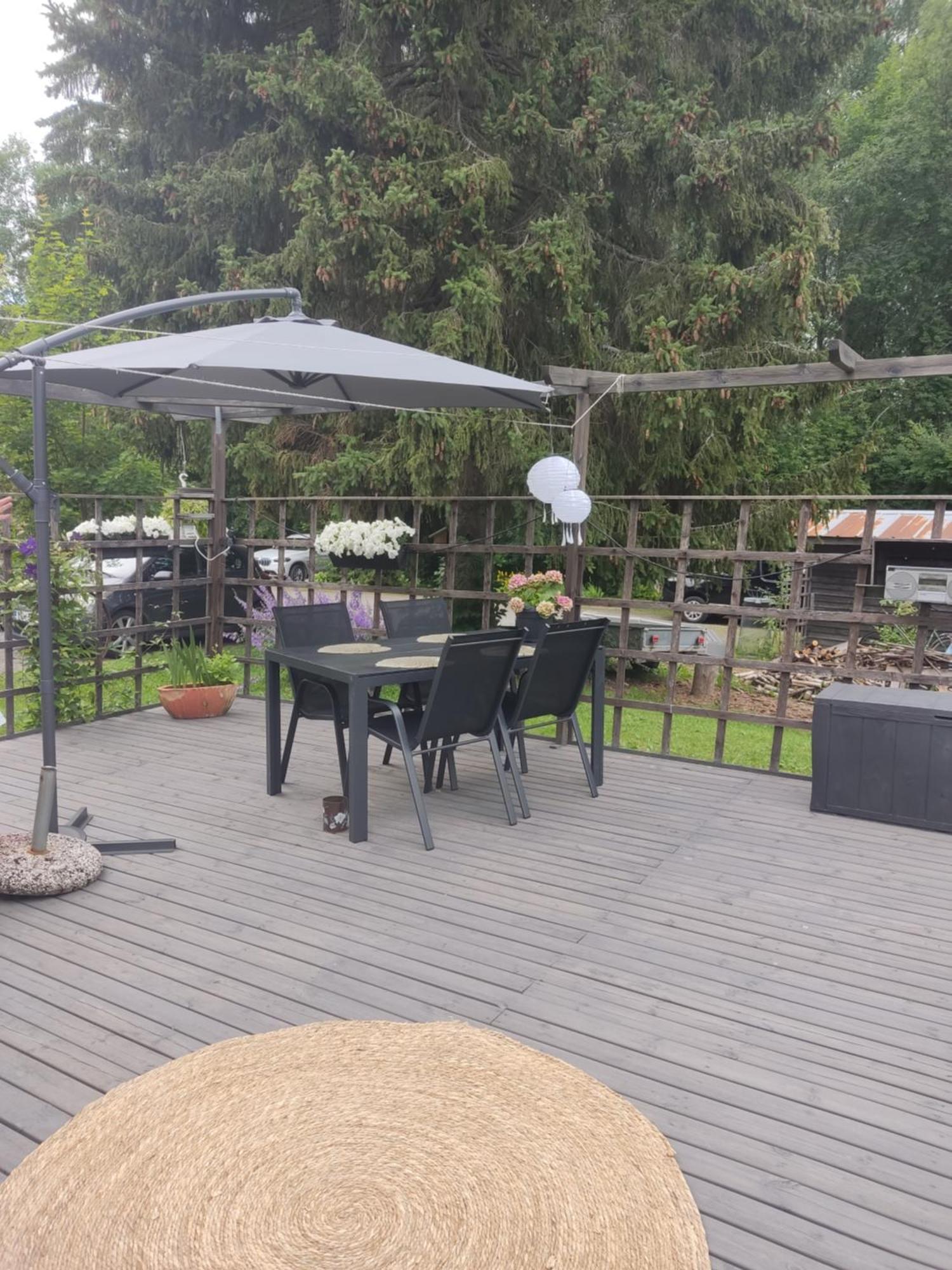 Appartement Koskentien Kotimajoitus & Luxury Glamping à Jämsä Extérieur photo