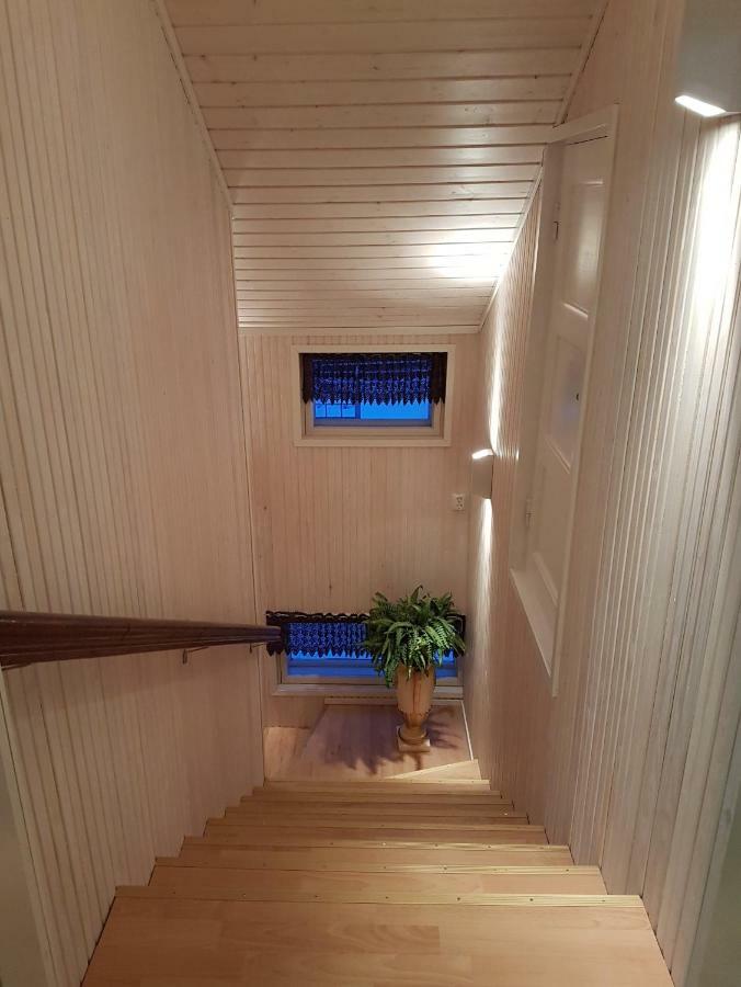 Appartement Koskentien Kotimajoitus & Luxury Glamping à Jämsä Extérieur photo